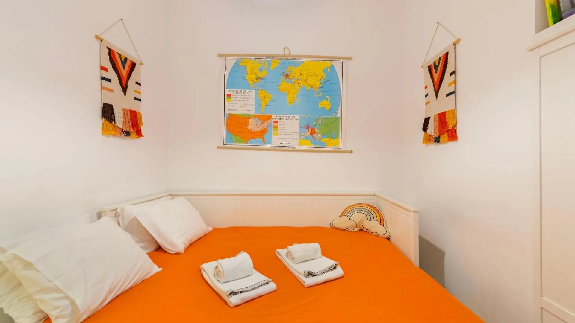 Lisbon Intendente Terrace Apartment With Bbq