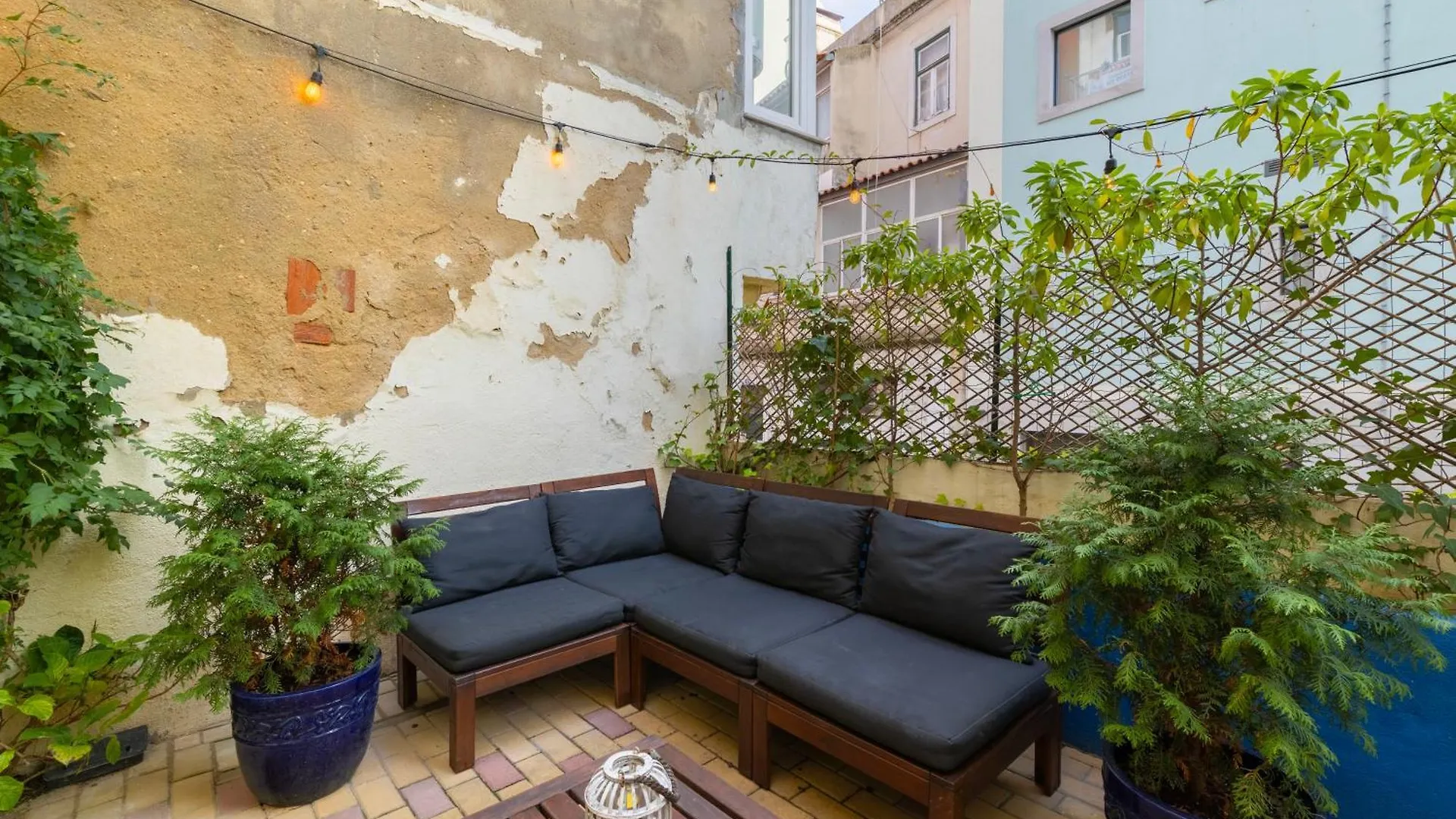 Lisbon Intendente Terrace Apartment With Bbq 0*,