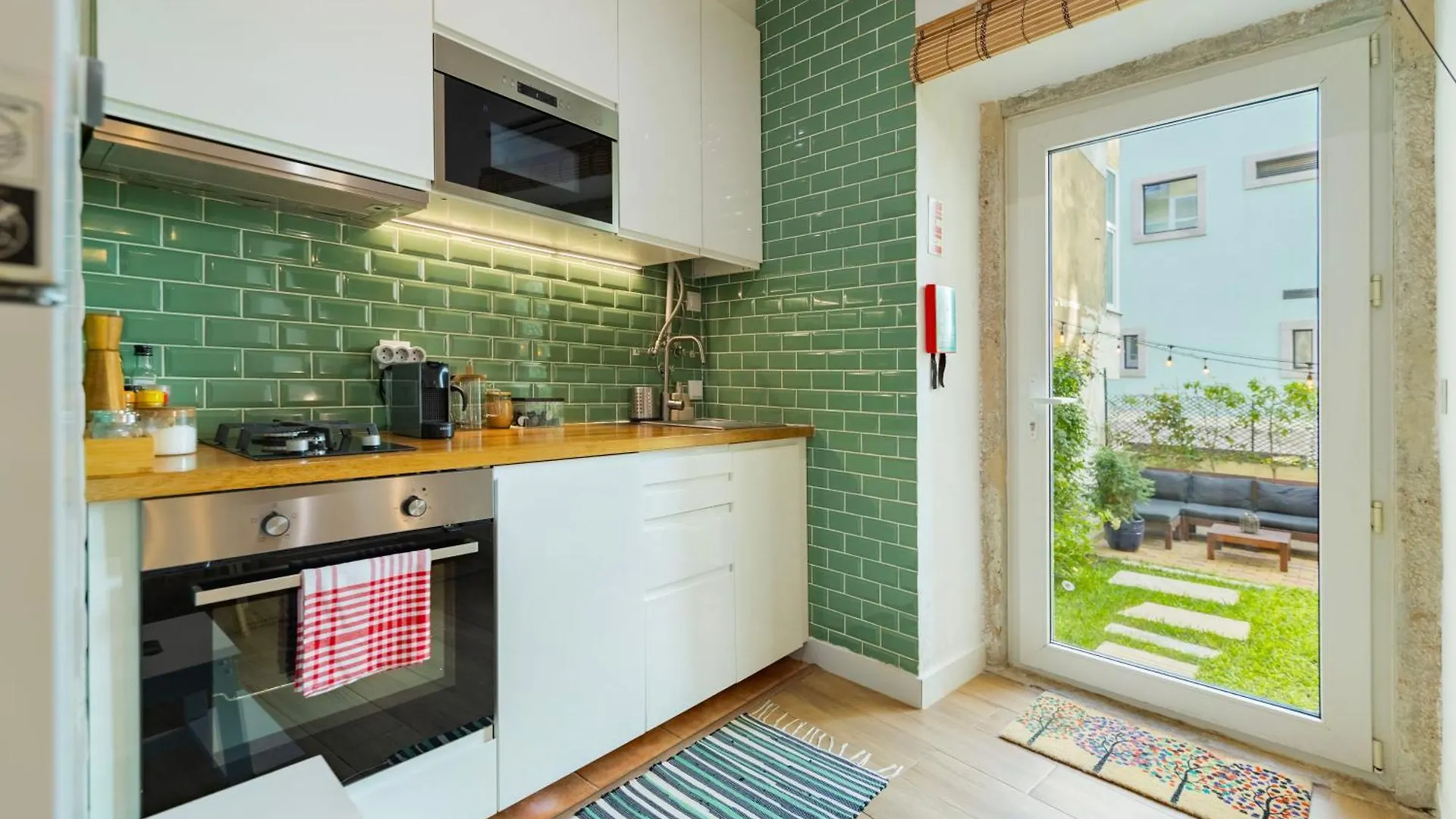 Lisbon Intendente Terrace Apartment With Bbq